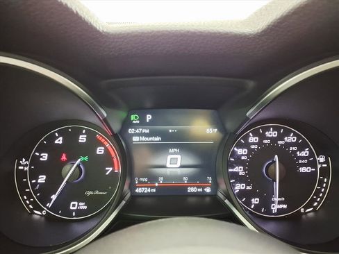 Used 2018 Alfa Romeo Stelvio Ti image 25