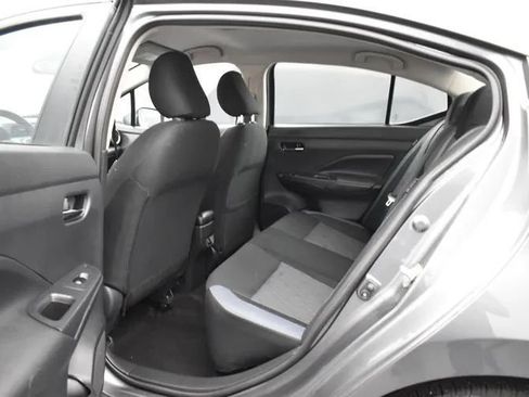 Used 2025 Nissan Versa SV FWD image 15