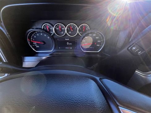 Used 2019 Chevrolet Silverado 1500 LT w/ All-Star Edition image 16