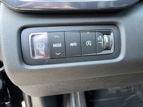 New 2026 GMC Acadia AT4 image 19