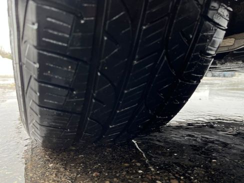 Used 2021 Ford Edge SEL w/ Convenience Package image 31