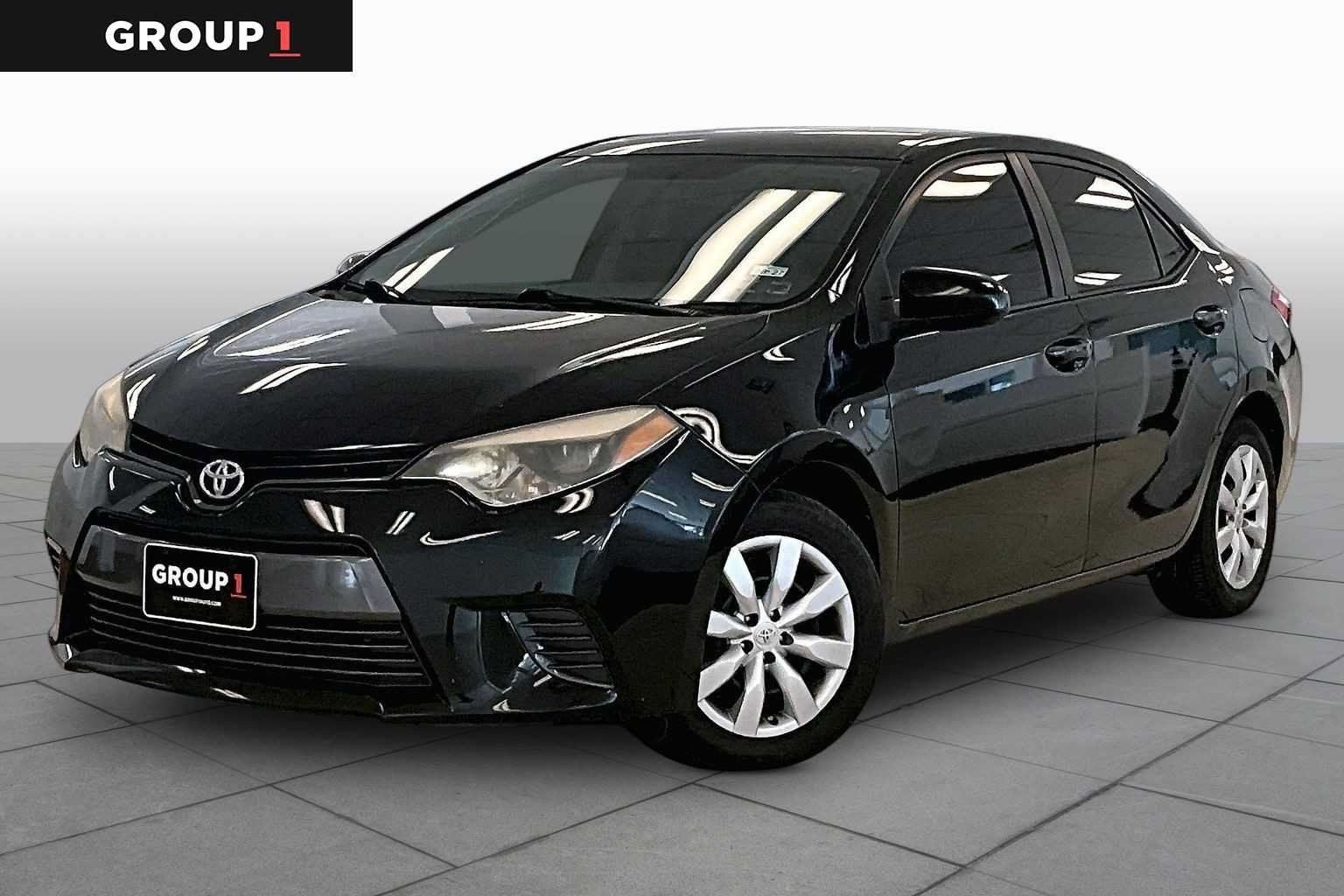 Used 2016 Toyota Corolla LE FWD image 1