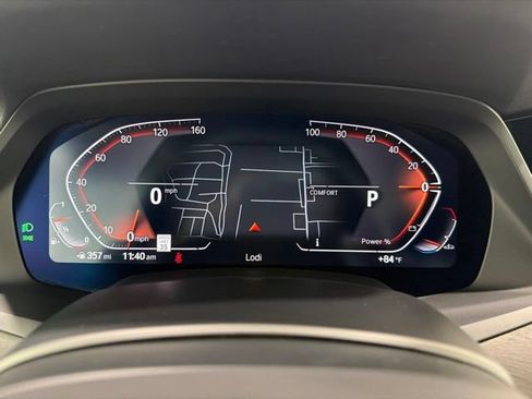 Used 2022 BMW X5 xDrive40i w/ M Sport Package AWD/4WD image 32