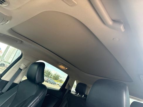 Used 2021 Lincoln Nautilus Reserve FWD image 13