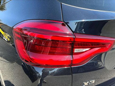 Used 2021 BMW X3 M40i w/ Premium Package image 29