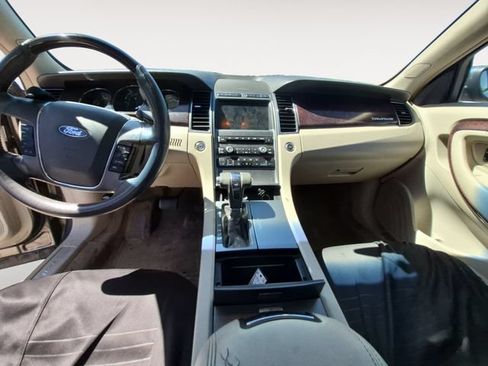Used 2011 Ford Taurus Limited w/ 303A Rapid Spec Order Code FWD image 10