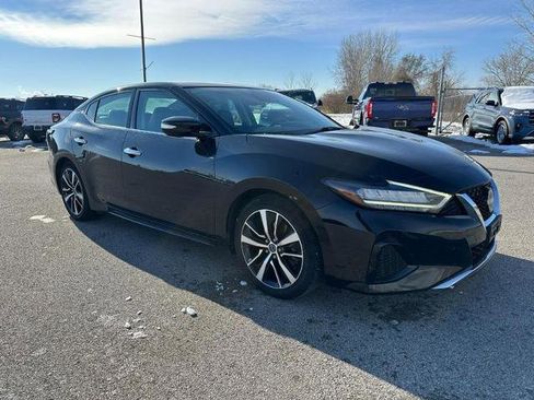 Used 2023 Nissan Maxima SV w/ Floor Mat Group FWD image 8