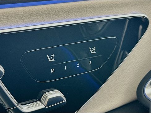 New 2026 Mercedes-Benz E 450 4MATIC Sedan image 22