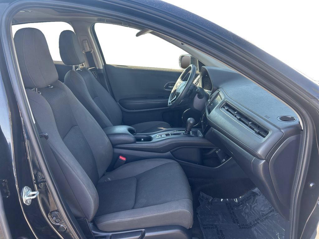 Used 2021 Honda HR-V EX image 17