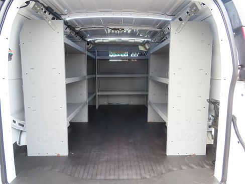 Used 2023 GMC Savana 2500 w/ Driver Convenience Package RWD image 25