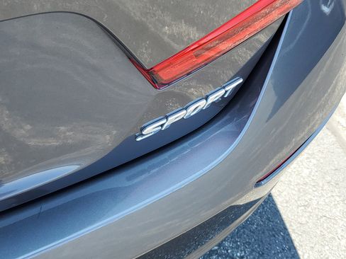 Used 2018 Honda Accord Sport image 6