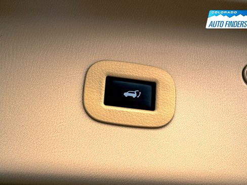 Used 2011 INFINITI QX56 4WD w/ Theater Pkg image 34