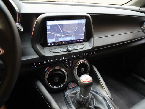 Used 2022 Chevrolet Camaro SS RWD image 44
