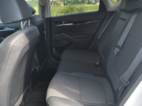 Used 2021 Kia Seltos S AWD/4WD image 13