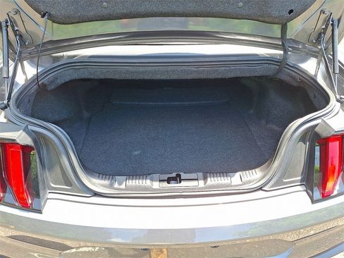 Used 2023 Ford Mustang GT Premium image 29