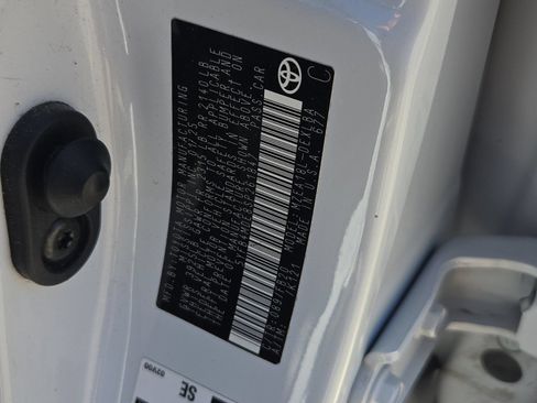 Certified 2025 Toyota Corolla LE FWD image 26