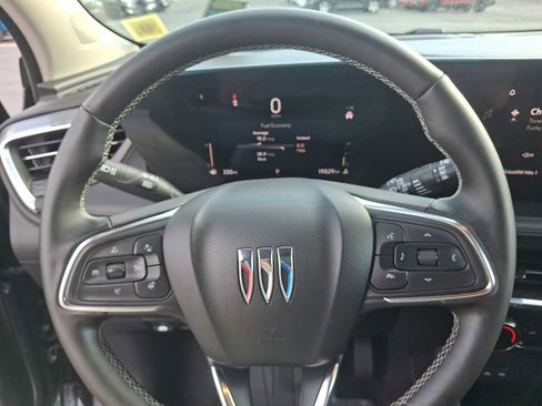 Used 2025 Buick Encore GX Preferred w/ Advanced Technology Package AWD/4WD image 18