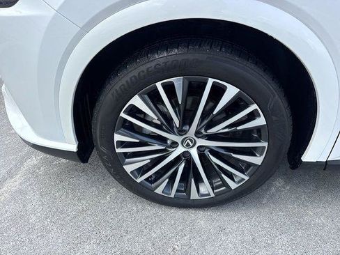 Certified 2024 Lexus RX 350 w/ Technology Package AWD/4WD image 10
