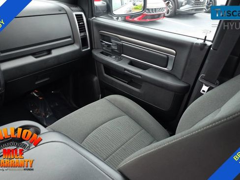 Used 2024 RAM 1500 Warlock AWD/4WD image 28