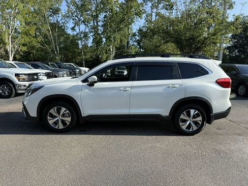Used 2025 Subaru Ascent Premium AWD/4WD image 2