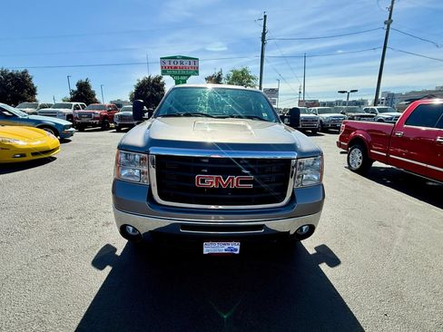Used 2008 GMC Sierra 2500 SLT w/ Convenience Package AWD/4WD image 8