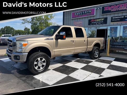 Used 2011 Ford F250 Lariat w/ Lariat Interior Pkg AWD/4WD image 1