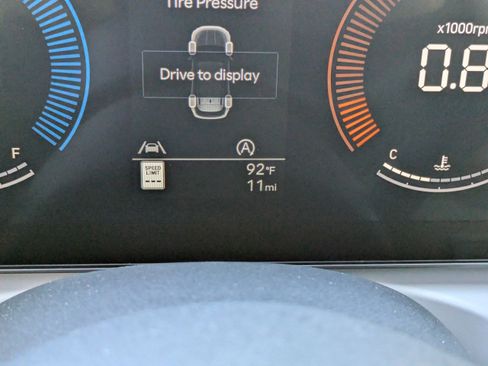 New 2026 Hyundai Tucson SE image 28