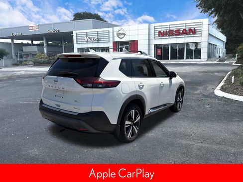 Certified 2021 Nissan Rogue SL image 3
