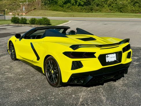 Used 2023 Chevrolet Corvette Stingray Premium Conv RWD image 12