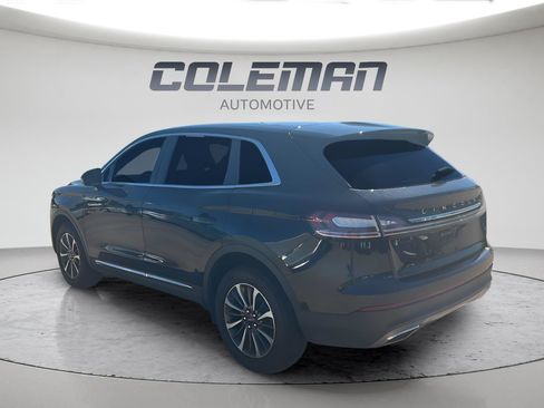 Used 2023 Lincoln Nautilus Reserve w/ Luxury Package AWD/4WD image 4