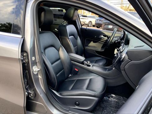 Used 2015 Mercedes-Benz GLA 250 4MATIC image 7