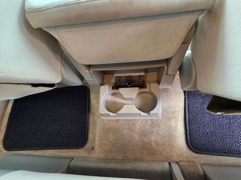 Used 2009 Chevrolet Tahoe LS image 24