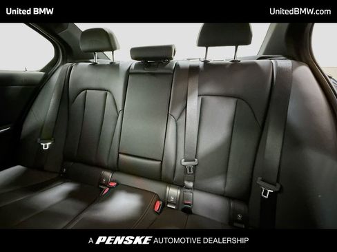 Used 2025 BMW 330i Sedan image 13