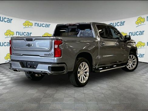 Used 2022 Chevrolet Silverado 1500 High Country w/ Technology Package AWD/4WD image 6