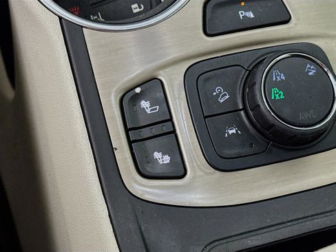 Certified 2022 GMC Terrain Denali image 22