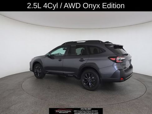 Used 2025 Subaru Outback Onyx Edition AWD/4WD image 10