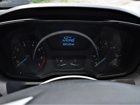 Used 2019 Ford Transit 150 XL RWD image 9