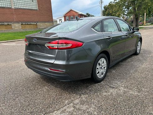 Used 2020 Ford Fusion S FWD image 5
