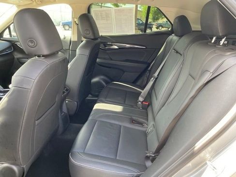 Used 2023 Buick Envision Essence image 24