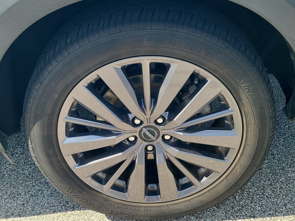 Certified 2023 Nissan Pathfinder SL w/ SL Premium Package FWD image 8