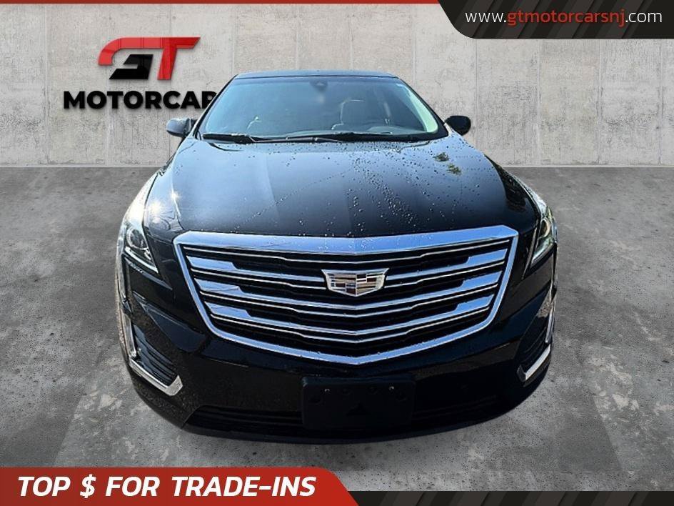 Used 2018 Cadillac XT5 Luxury w/ Driver Awareness Package AWD/4WD image 8