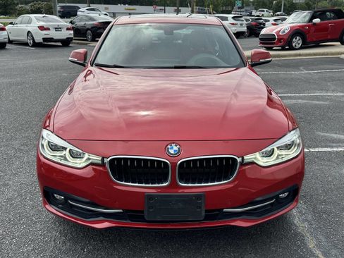 Used 2018 BMW 330i Sedan w/ Premium Package RWD image 2