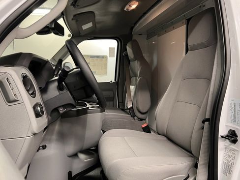 New 2026 Ford E-350 and Econoline 350 Super Duty w/ Power Equipment Group image 18