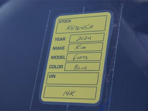 Certified 2024 Kia Forte LXS image 30