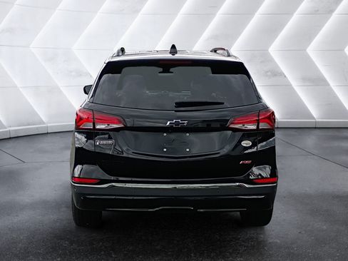 Used 2023 Chevrolet Equinox RS AWD/4WD image 5