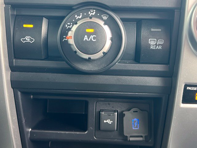 Used 2022 Toyota 4Runner Trail Special Edition AWD/4WD image 5