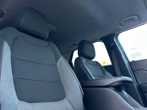 Used 2023 Chevrolet TrailBlazer LT image 17