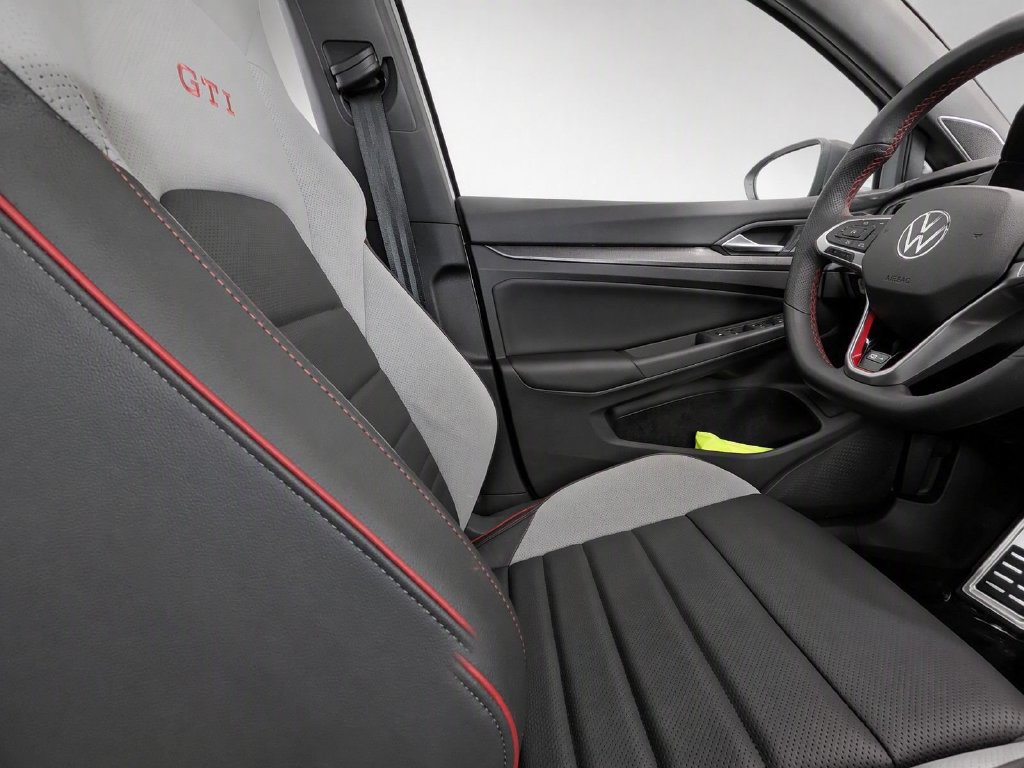 New 2026 Volkswagen GTI SE FWD image 20