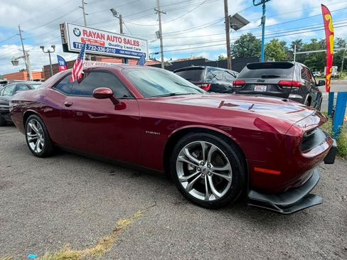 Used 2021 Dodge Challenger R/T RWD image 2