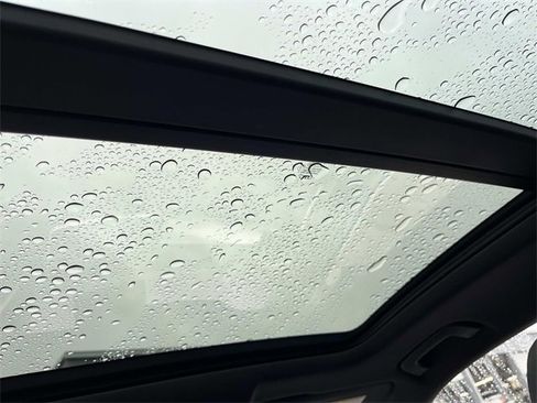 Used 2018 Audi Q3 2.0T Premium Plus w/ Premium Plus Package image 14